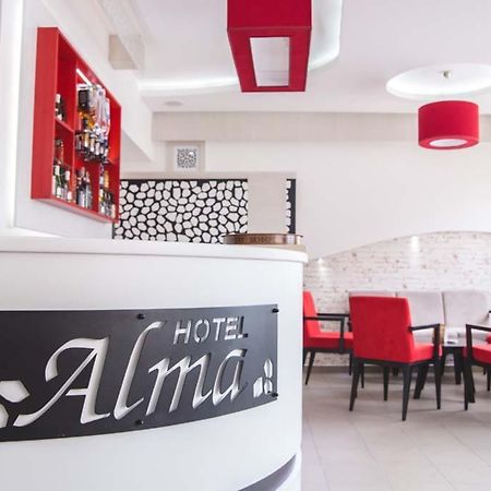Garni Hotel Alma Pirot Exterior photo