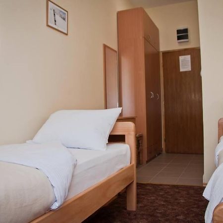 Garni Hotel Alma Pirot Exterior photo