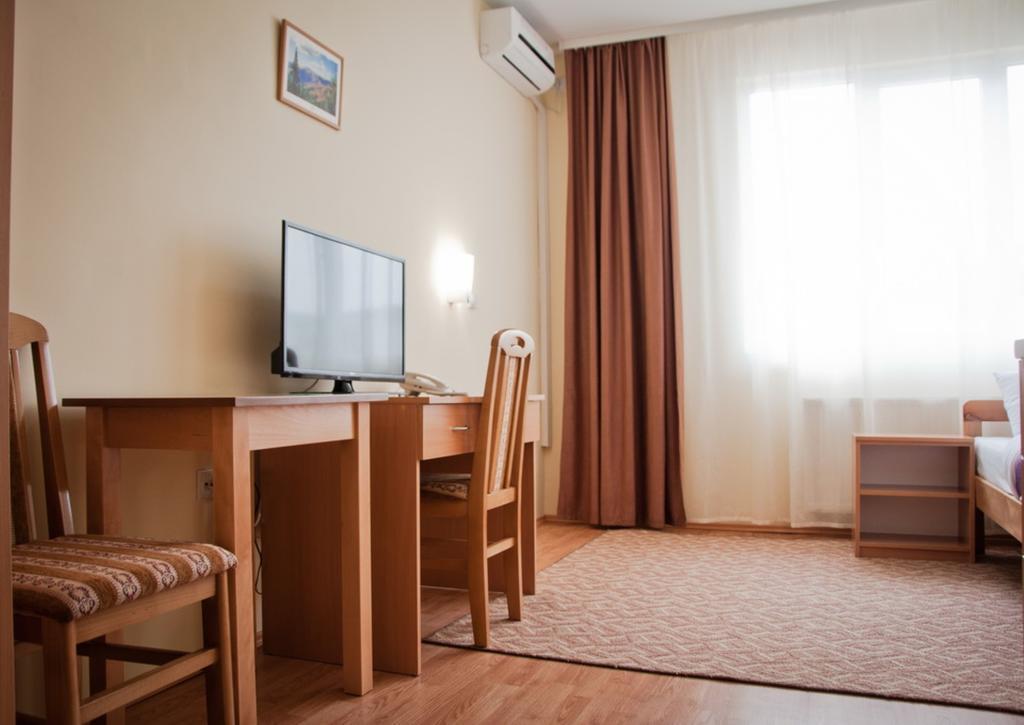 Garni Hotel Alma Pirot Exterior photo