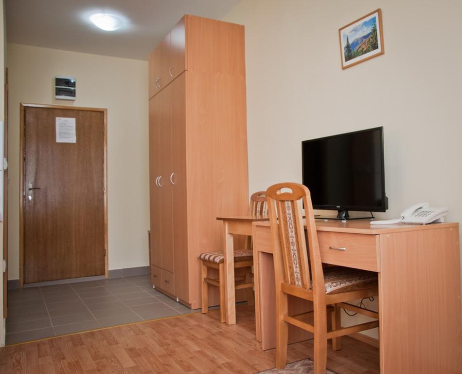 Garni Hotel Alma Pirot Room photo