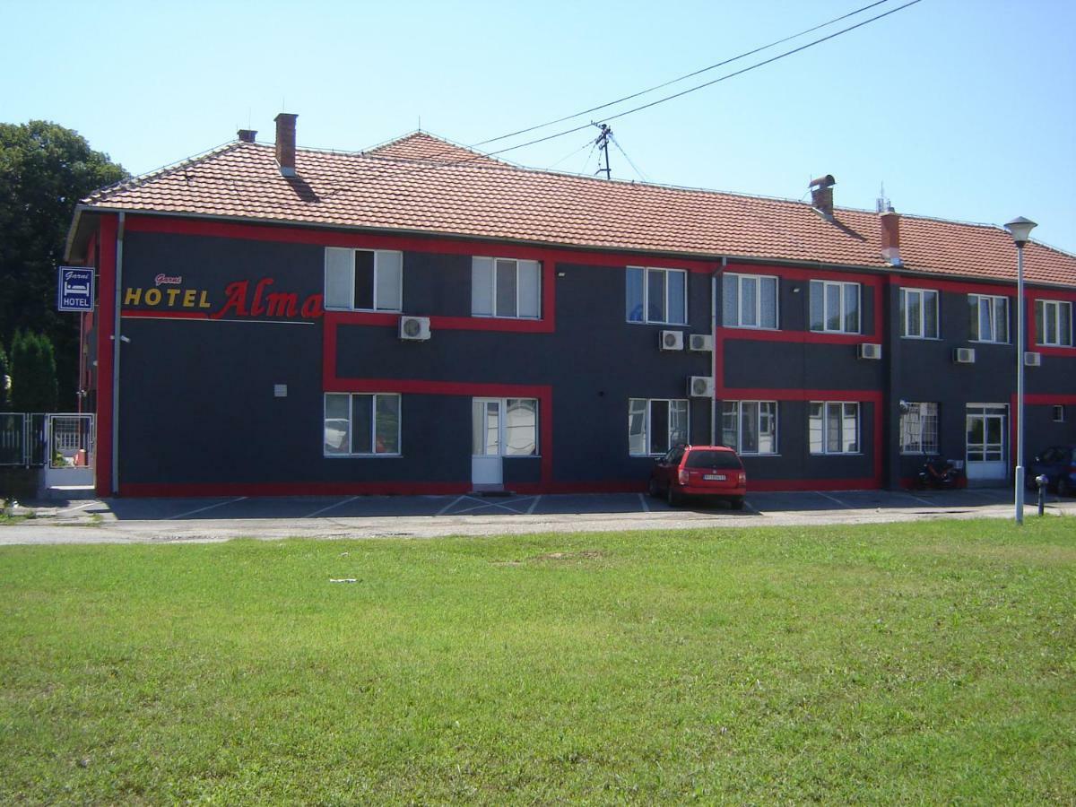 Garni Hotel Alma Pirot Exterior photo